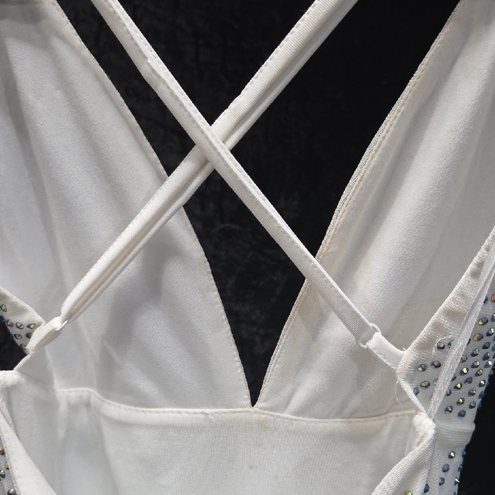 Banjul White Bodycon Fit With Rhinestone Pattern. XS - Picture 8 of 15